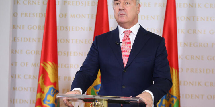 Đukanović: Odlučnije i odgovornije graditi društvo utemeljeno na moralnim i etičkim načelima