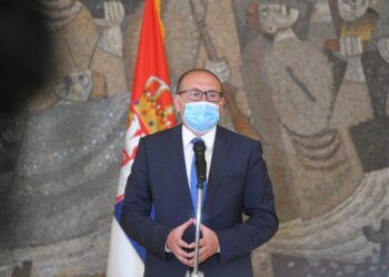 Krizni štab: Popuštanje mjera za frizere, od 21.juna proslave