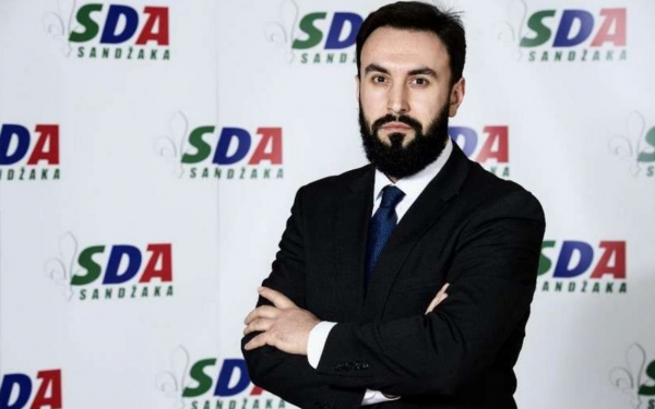 Enis Imamović podnio ostavku na mjesto odbornika u Skupštini grada Novog Pazara