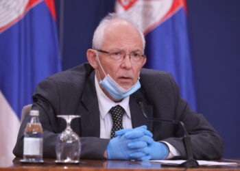 Kon na sjednici Kriznog štaba skinuo masku! Ovo je uslov za TOTALNO POPUŠTANJE MJERA