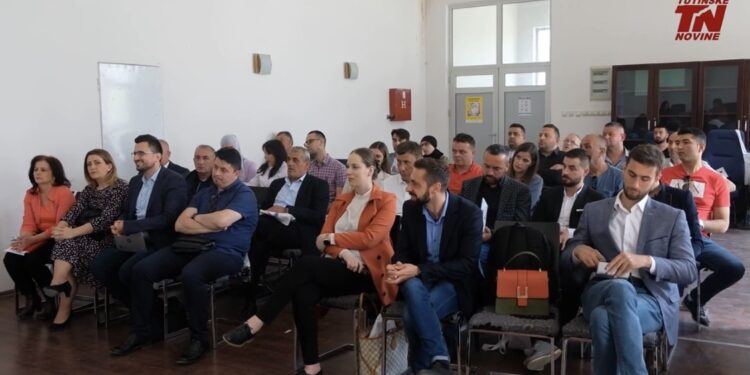 (VIDEO) Na sastanku partnerskog foruma razmatrani planovi razvoja opštine Tutin