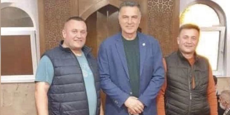 Dudić i Zukorlić mu dali OTKAZ zbog FOTOGRAFIJE sa gradonačelnikom Novog Pazara Nihatom Biševcem?!