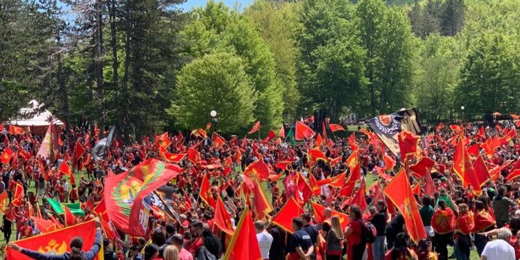 (FOTO, VIDEO): Desetine hiljada građana na Ivanovim koritima povodom Dana nezavisnosti Crne Gore