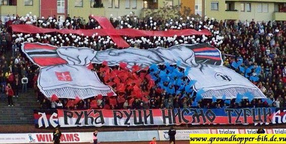 Premijer Crne Gore u društvu Lešinara u Banjoj Luci poznati porukama “Ruka ruci nismo Turci”