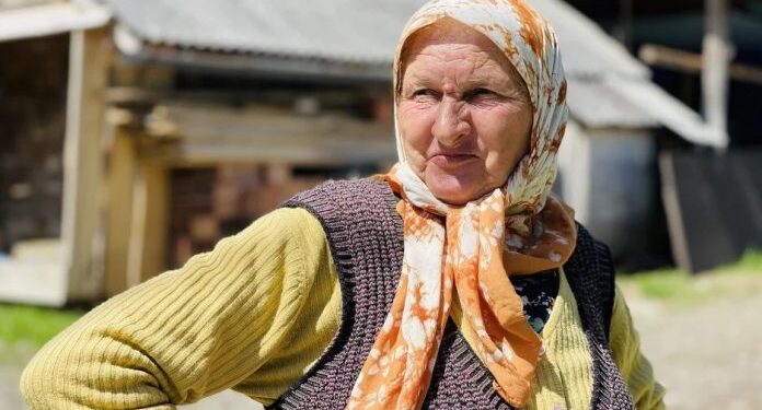 KAKO SE ŽIVI U VEČIĆIMA KOD KOTOR VAROŠI, MJESTU U KOJEM JE TOKOM RATA UBIJENO ILI NESTALO 200 LJUDI