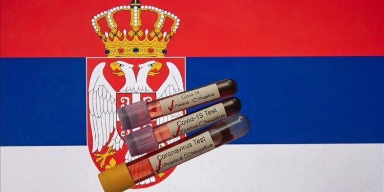 Srbija: Preminulo još 14 osoba, 686 novozaraženih koronavirusom