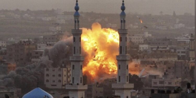 UPDATE – U izraelskim napadima na Gazu poginulo 217 Palestinaca, među kojima 63 djece