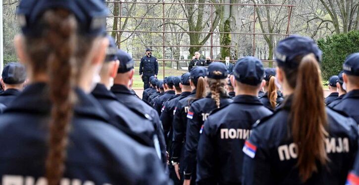 MUP potvrdio da je vakcinacija obavezna za sve pripadnike policije
