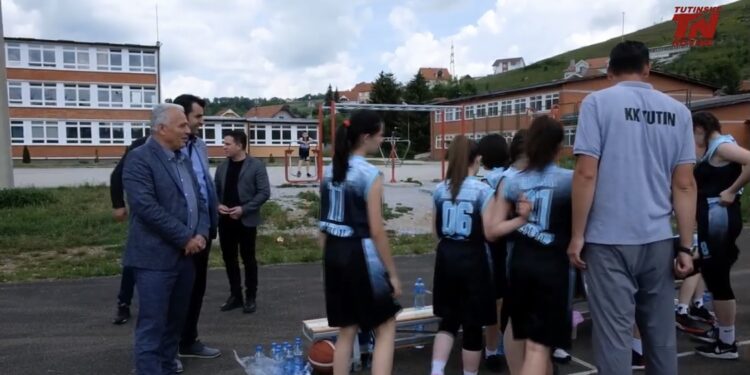 (VIDEO) U Tutinu održan regionalni ženski kadetski košarkaški turnir