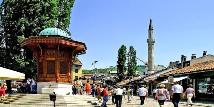 I sarajevski prosvjetari planiraju da se vakcinišu u Srbiji