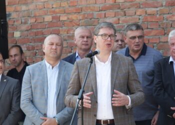 (VIDEO) Aleksandar Vučić priznao da dobija informacije od “službi” o Bošnjacima u Novom Pazaru