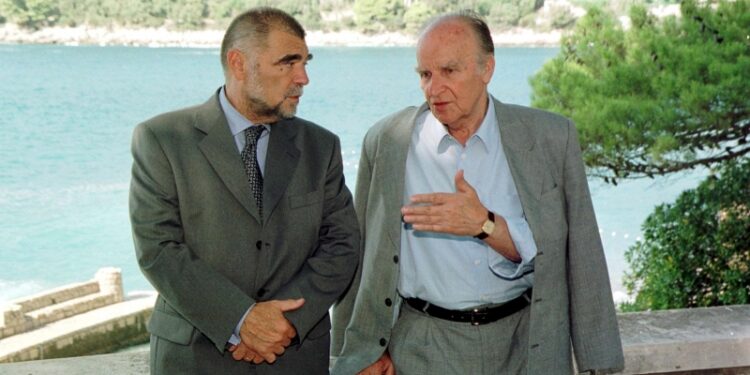 Stjepan Mesić: Tuđman je kazao kako Alija nema što tražiti kada se srpske i hrvatske škare slože