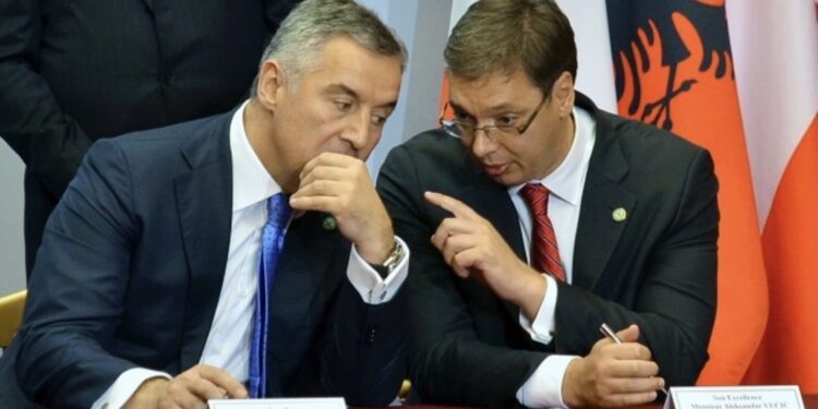 MILO ĐUKANOVIĆ: Plašim se da je Srbija na putu da ponovi greške iz devedestih
