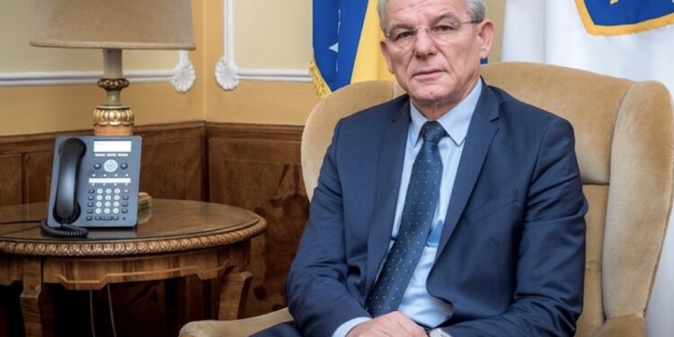 Džaferović: Zvanični Zagreb se treba dobro zamisliti nakon Rezolucije Evropskog Parlamenta