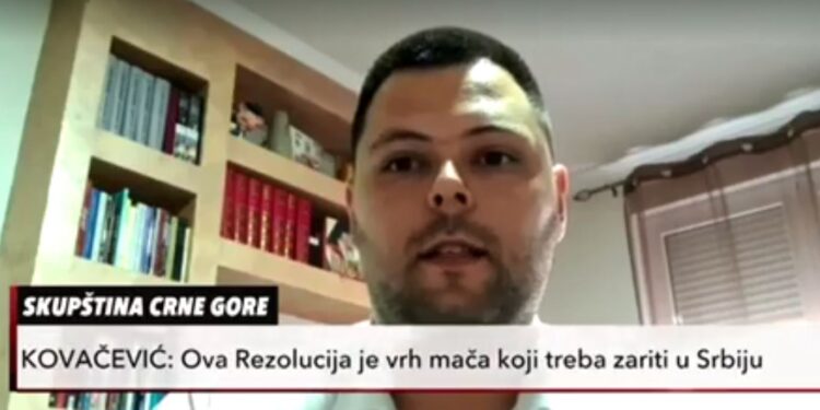 (VIDEO): Dan nakon usvajanja Rezolucije  gradonačelnik Nikšića negira genocid u Srebrenici