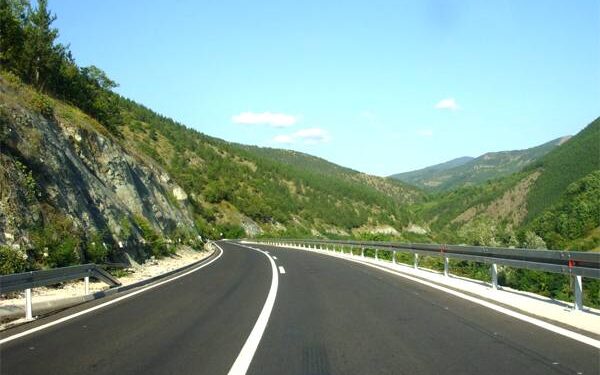 Zbog radova put Ribariće- Novi Pazar zatvoren za saobraćaj sutra od 7 do 10 sati