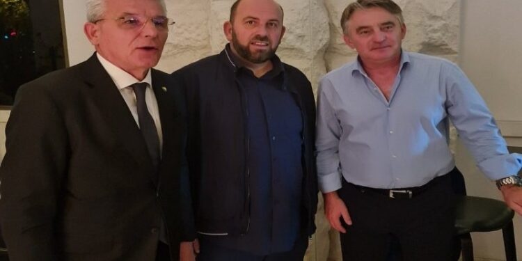 Crnogorski Reis Fejzić sastao se danas sa Džaferovićem i Komšićem