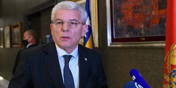 Džaferović nakon radne večere sa Đukanovićem: BiH i Crna Gora međusobno se podržavaju na putu članstva u EU-u