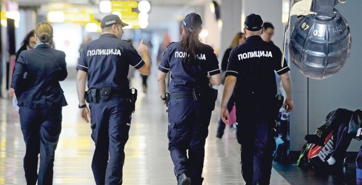 Ovako se ponašajte kad imate posla s policijom / Treba da znate sva vaša prava