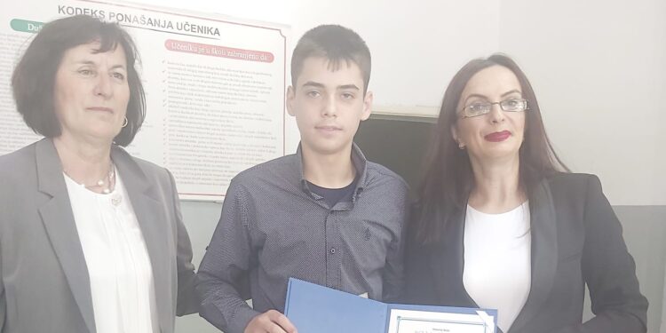 Adnan Dedeić učenik generacije u O.Š. Vuk Karadžić