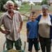 RADE U SINOVOJ FARMI MUZNIH KRAVA: SUPRUGA MEDŽIDA I JA SMO UIGRAN TANDEM, ONA OKOM, A JA SKOKOM