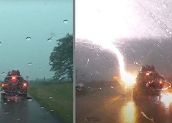 (VIDEO) KAMEROM SNIMIO UDARE MUNJE U AUTO