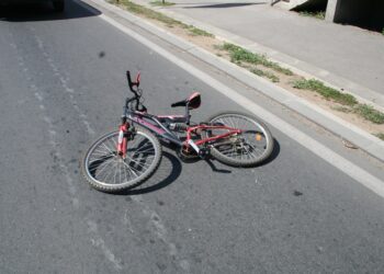 NOVI PAZAR: UDARIO DJEVOJČICU (16) NA BICIKLU! Pobjegao ali ga policija uhvatila