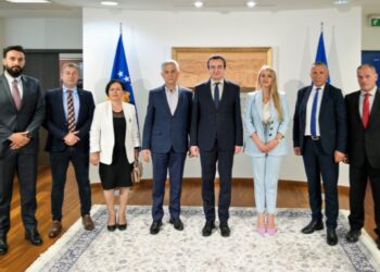 Ugljanin i Kamberi kod Kurtija: Priznajemo nezavisnost Kosova