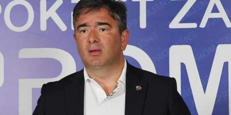 Medojević: Šverc cigareta nastavljen, premijer Crne Gore više od crkve voli pare