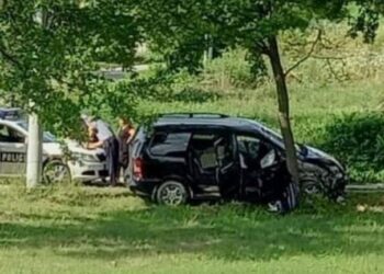Maloljetnik uzeo vozilo od oca i skrivio nesreću