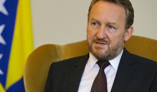 BiH: Izetbegović predsjednicima svih parlamentarnih stranaka poslao prijedlog SDA