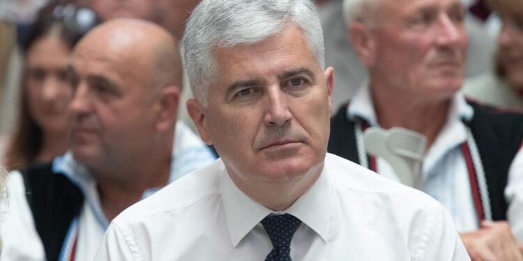 Zašto je HDZ BiH prešutio Inzkovu zabranu veličanja ratnih zločinaca?