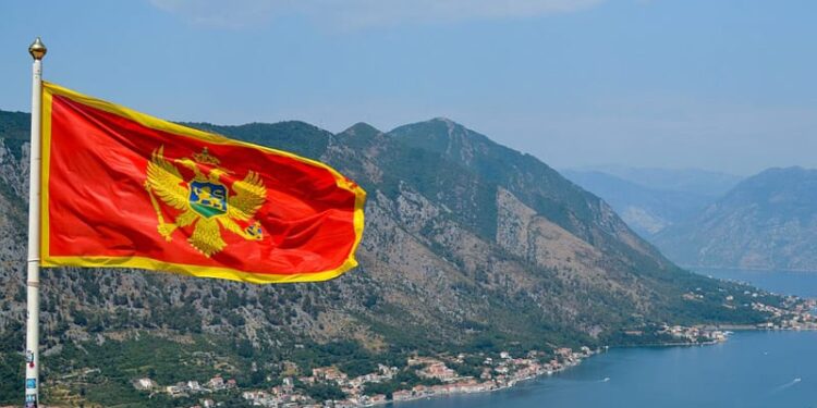 CRNA GORA OD PETKA UVODI NOVE MJERE, ŠTA MORAMO IMATI NA GRANICI