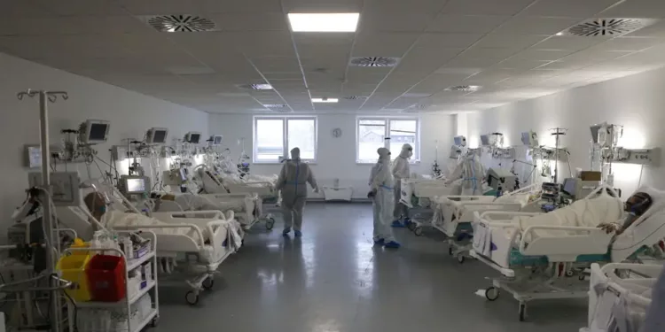 Tutin: Raste broj oboljelih, najmlađi pacijent jednomjesečna beba