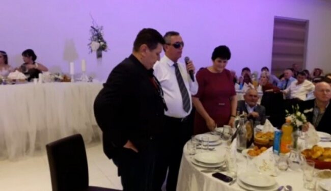 (VIDEO) U Ratu Mu Spasio Život, A On Mu Se Ovako Odužio Na Svadbi Sina