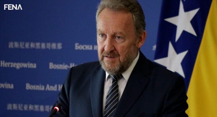 IZETBEGOVIĆ ČESTITAO MUSLIMANIMA HIDŽRETSKU GODINU