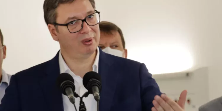 Vučić: Angela Merkel će podržati Christiana Schmidta