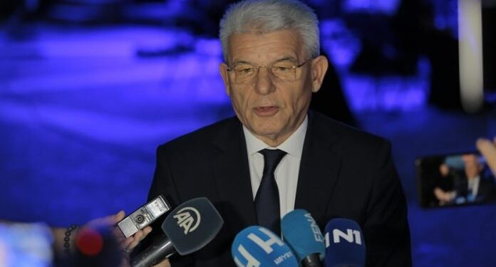DŽAFEROVIĆ: BIH IDE DALJE I POSTAT ĆE EFIKASNA DRŽAVA, DODIK JE NEZNALICA I NEKA GA JE STID I SRAM
