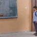 (VIDEO) Učitelj je svaki dan tukao učenika: Jednog dana pao je na koljena moleći ga za oprost!