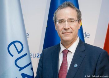 IZ BERLINA OŠTRO UPOZORENJE: KRAJNJE VRIJEME ZA DOGOVOR KOSOVA I SRBIJE