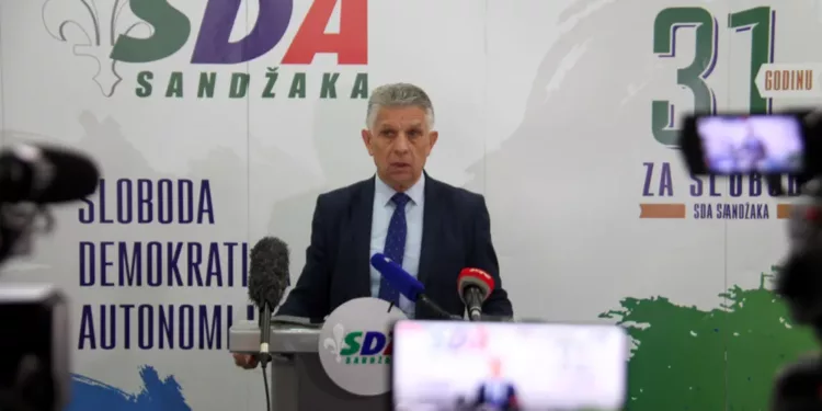 Ugljanin pozvao nadležne da preko medija upute izvinjenje zbog privođenja Adele Melajac Karaahmetović