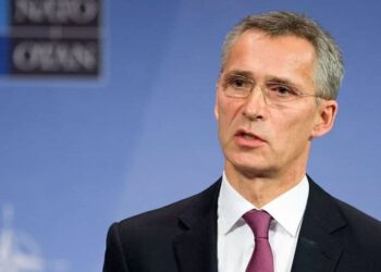 Generalni sekretar NATO-a Stoltenberg razgovarao sa Vučićem i Kurtijem
