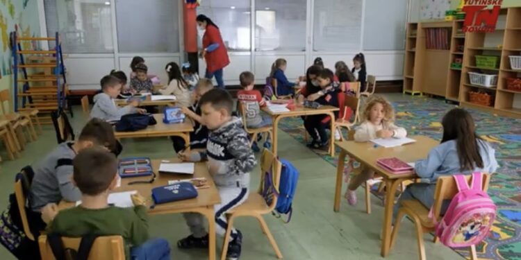 (VIDEO): U tutinskim vrtićima ove godine 727 mališana