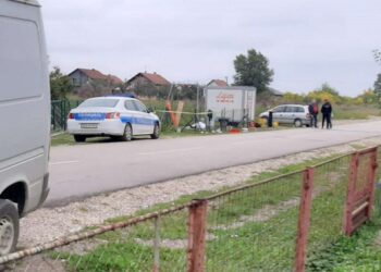 TRAGEDIJA: RADNICI UPALI U SEPTIČKU JAMU, SMRTNO STRADAO 34-GODIŠNJAK