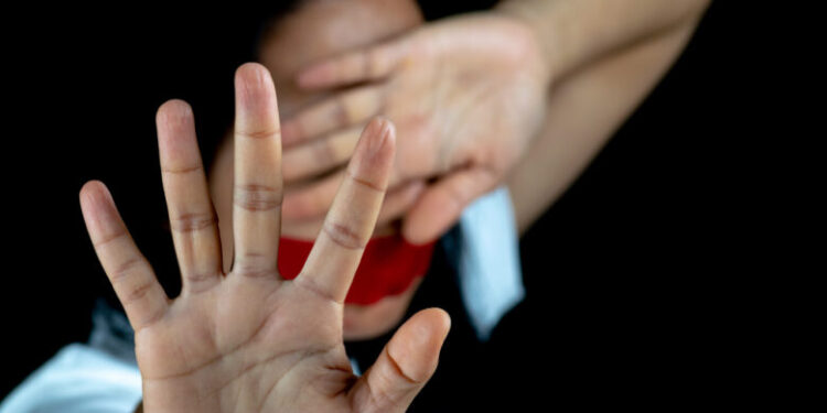 UŽAS – Pokušala prodati djevojčicu iz Novog Pazara za 500 Eura