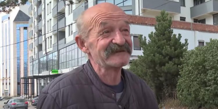 (VIDEO) Tutinac o vakcinaciji: “Jedino da uzmem da ga svežem pa da ga dovedem na vakcinu”