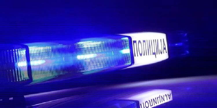 U Novom Pazaru Policija pronašla drogu i hladno oružje