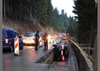 Nesvakidašnja saobraćajna nezgoda kod Rožaja (FOTO)