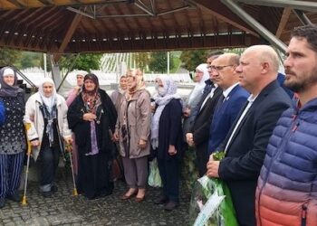 Obilježena 18. godišnjica otvaranja Memorijalnog centra Potočari: Historija će govoriti i poslije svih majki