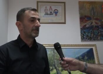 Tutinski slikar Sefedin Faković od utorka 28. septembra izlaže svoje slike u hotelu”Borovi”u Sjenici